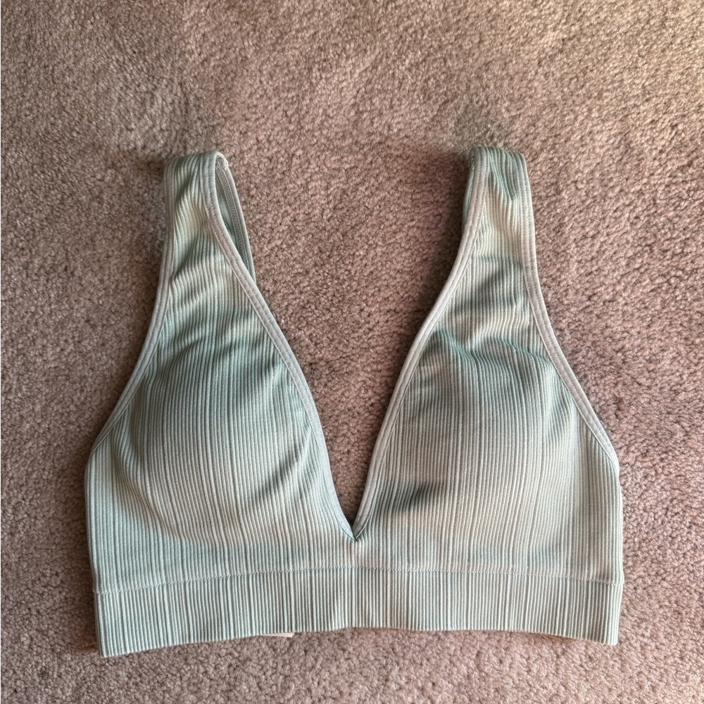 PINK Victoria's Secret Ribbed Lightly Lined Bralette in Mint